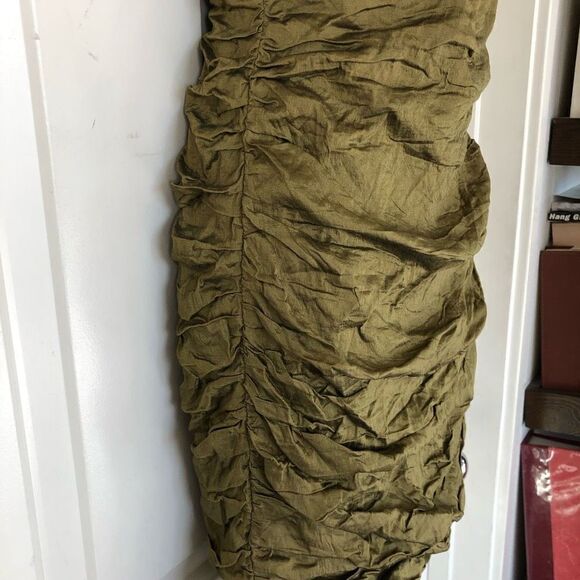 BCBGMAXAZRIA Silk Peridot Simsom Crosstop Cocktail Dress - Picture 8 of 14